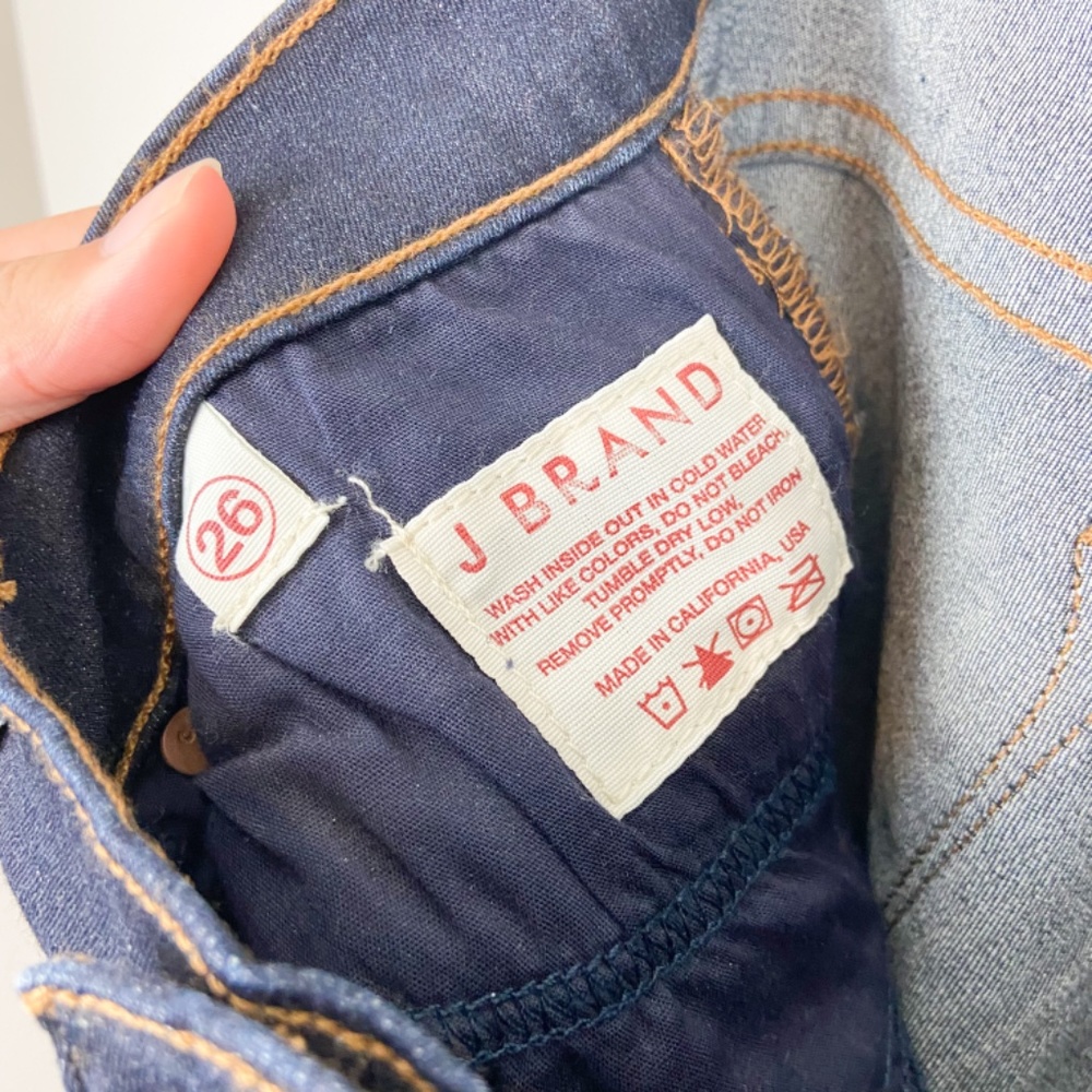 J Brand Dark Wash Slim Boot Flare Jeans Sz 26 - Picture 8 of 10